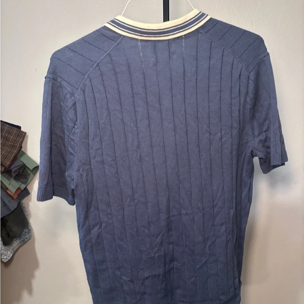 Abercrombie & Fitch Blue Cream Polo Shirt Classic Design - Picture 4 of 4